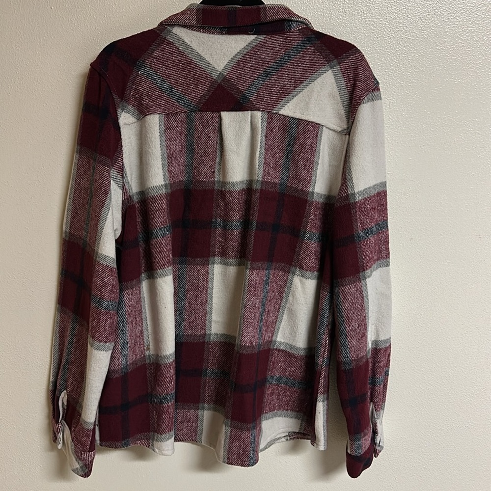 Flannel button down - Picture 4 of 5